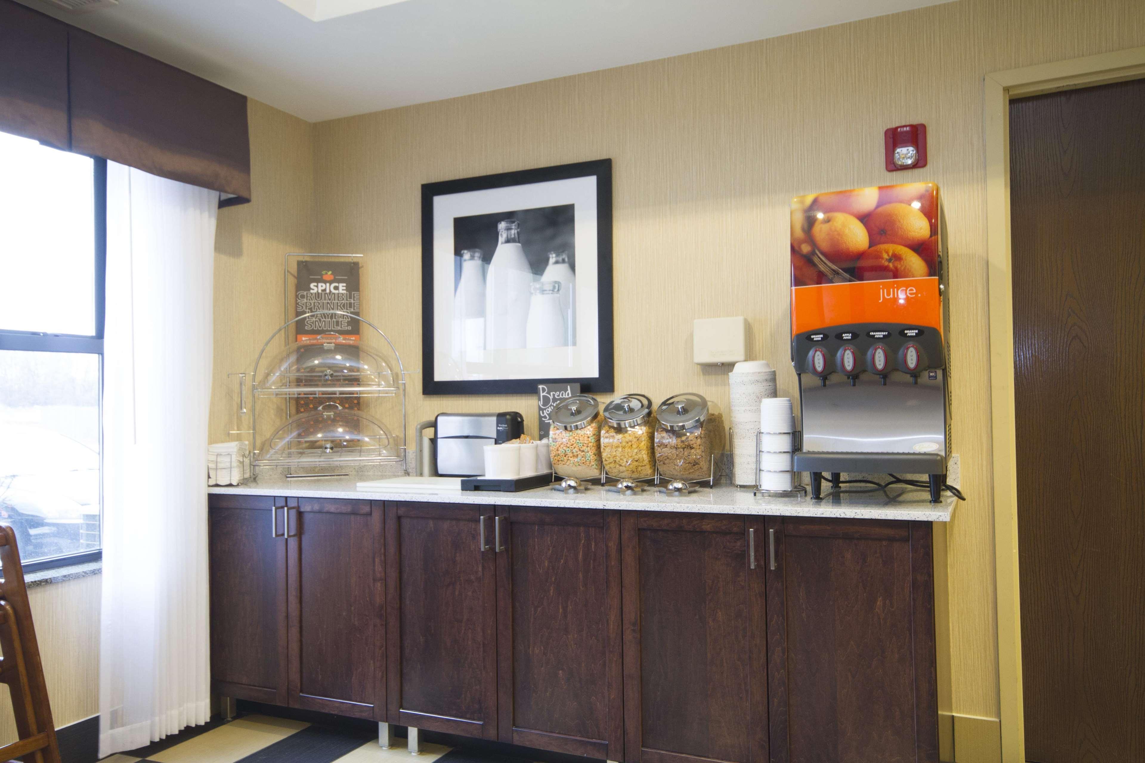 Hampton Inn Marshall Zewnętrze zdjęcie