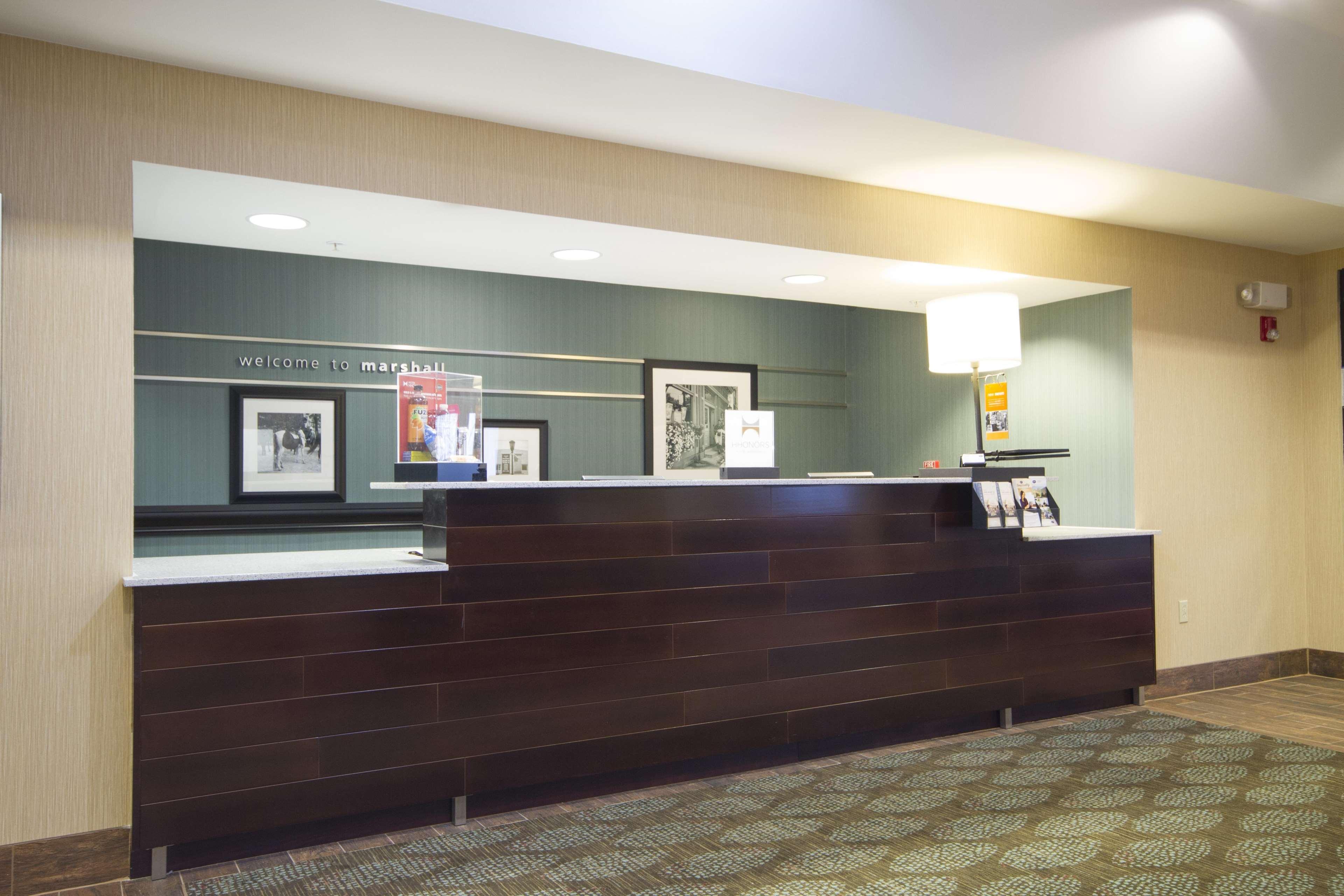 Hampton Inn Marshall Zewnętrze zdjęcie